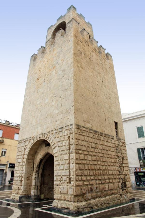 Hotel Dimora Del Chiostro Oristano Exterior foto